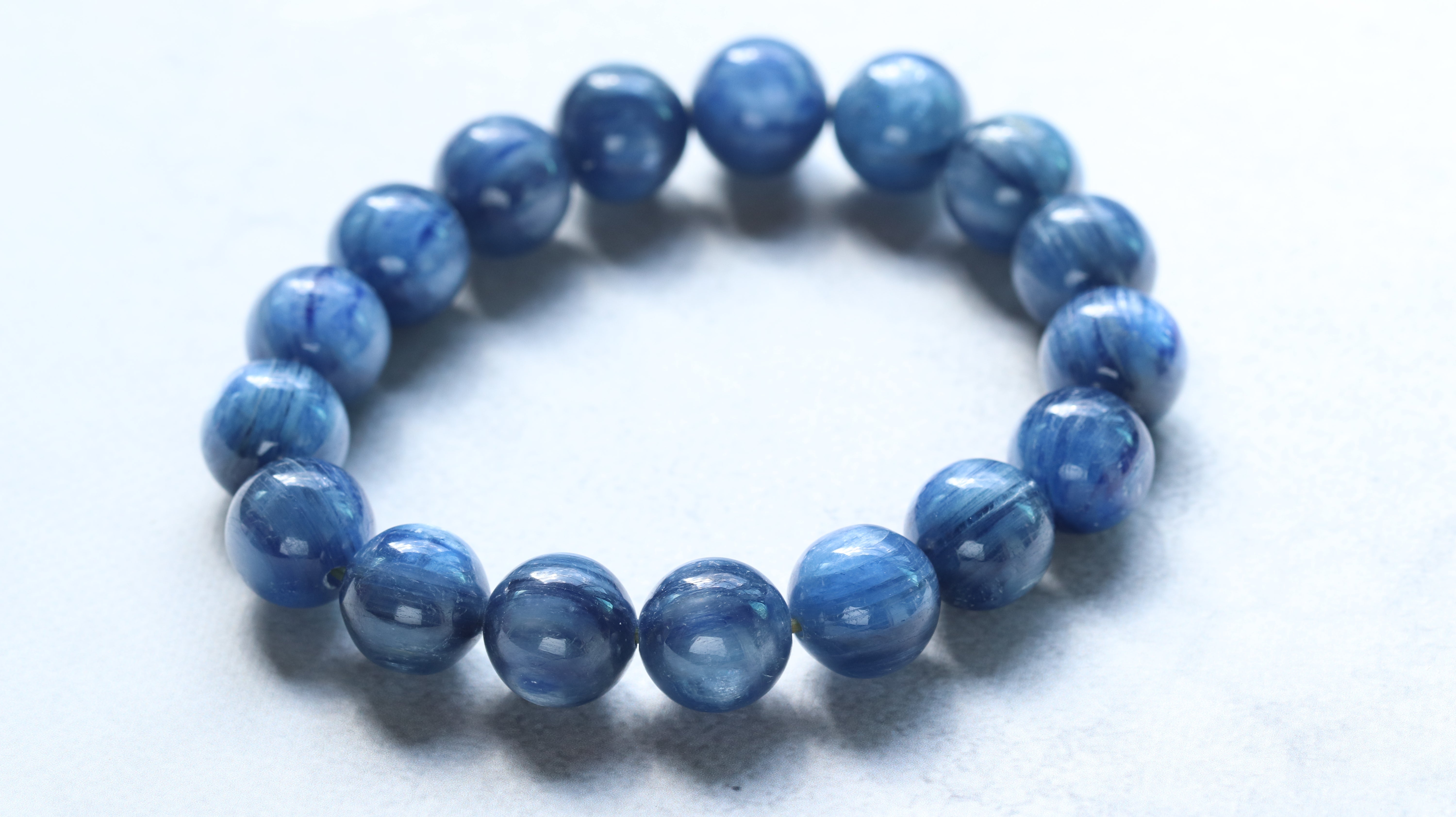 カイヤナイト – Kou crystal shop – 【公式通販】パワーストーン