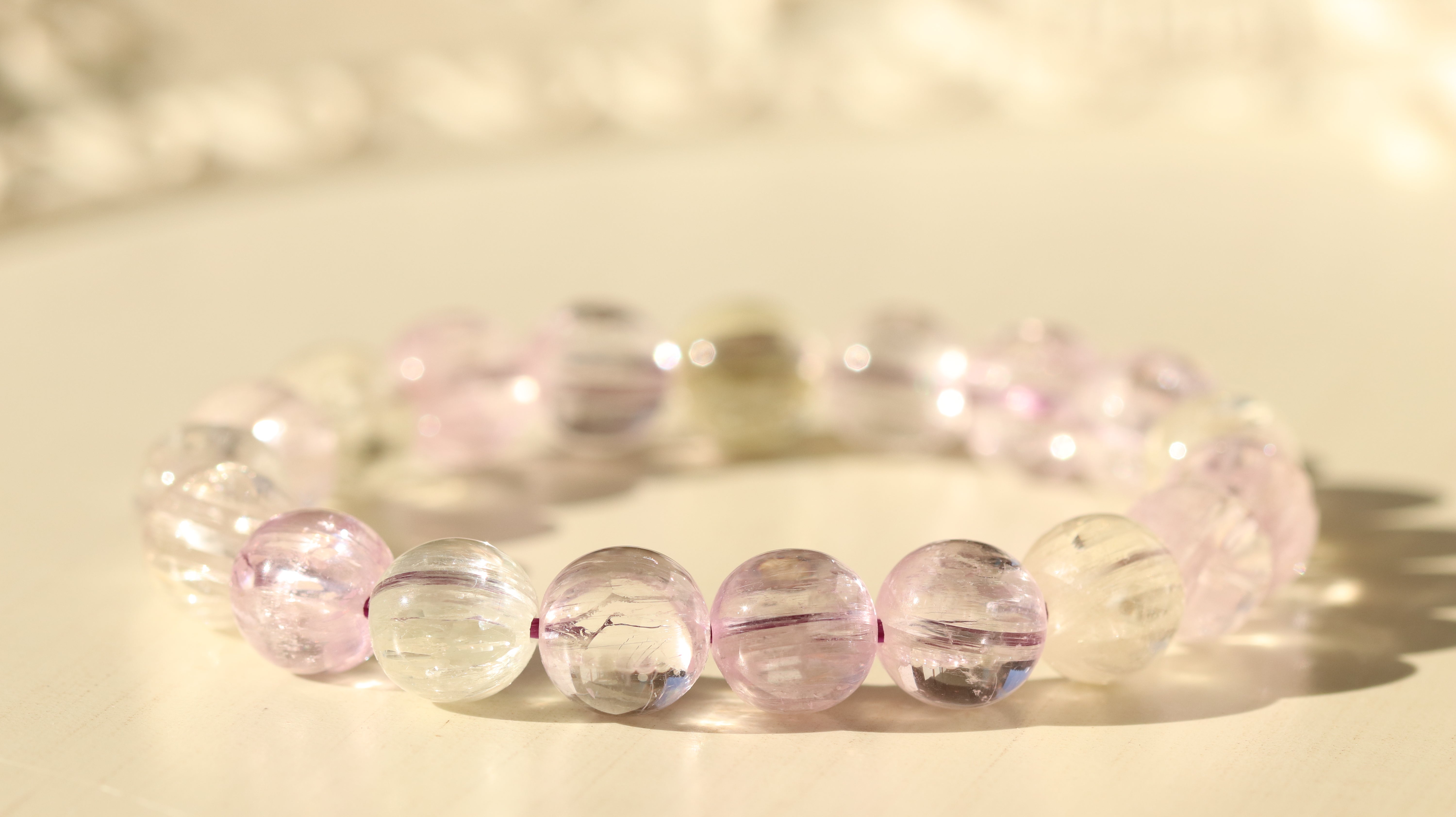 クンツァイト – Kou crystal shop – 【公式通販】パワーストーン