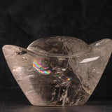 天然水晶 元宝 レインボー入り｜特大クリスタル元宝 608g 一点物｜財運・繁栄の象徴 風水インテリア｜Kou Crystal