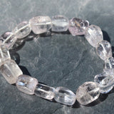 クンツァイトオーガニックシェイプブレスレット